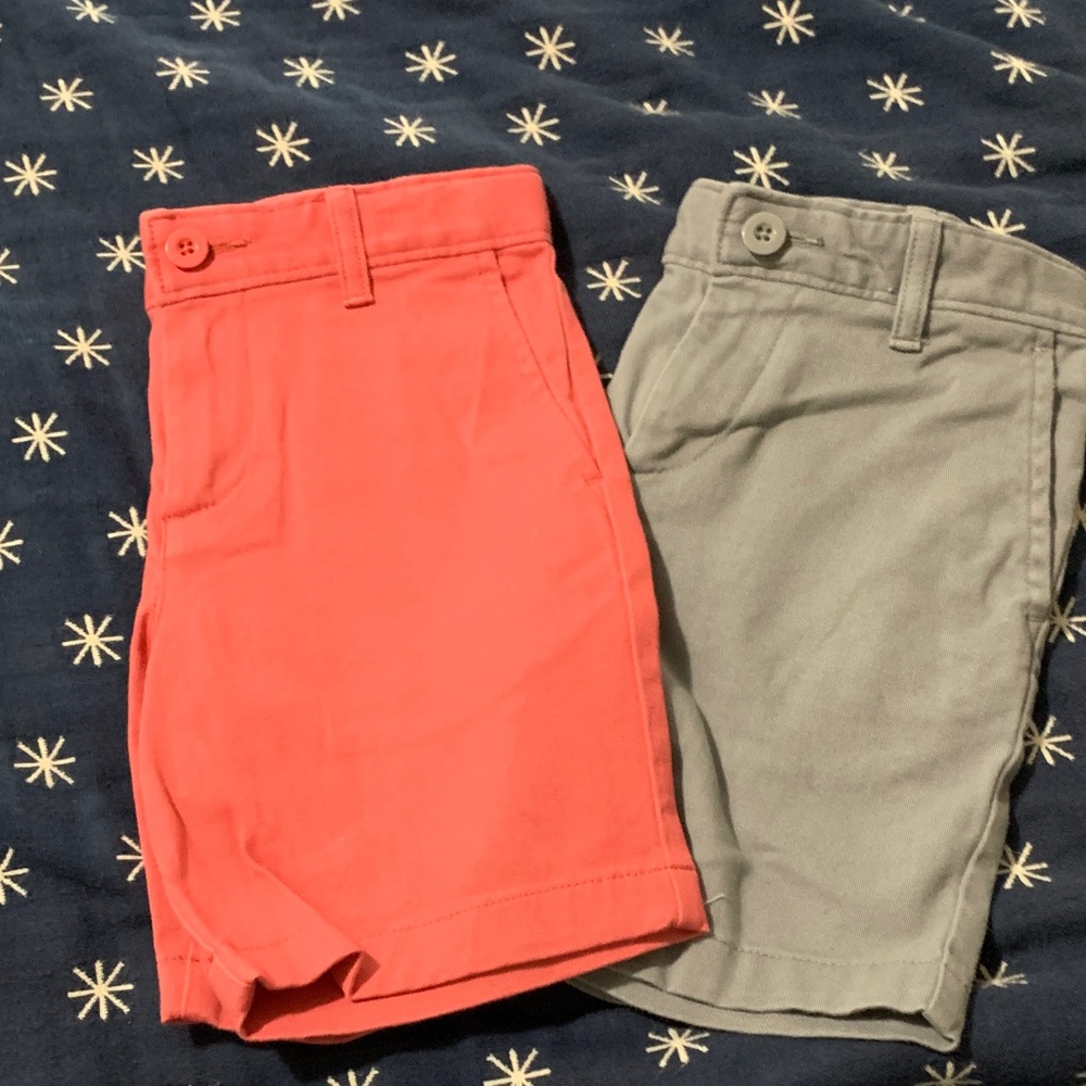 Class Club Coral and Gray Modern Fit Shorts